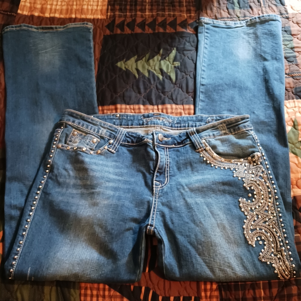 Trinity Ranch Plus Size Jeans With Silver Lattice Accents